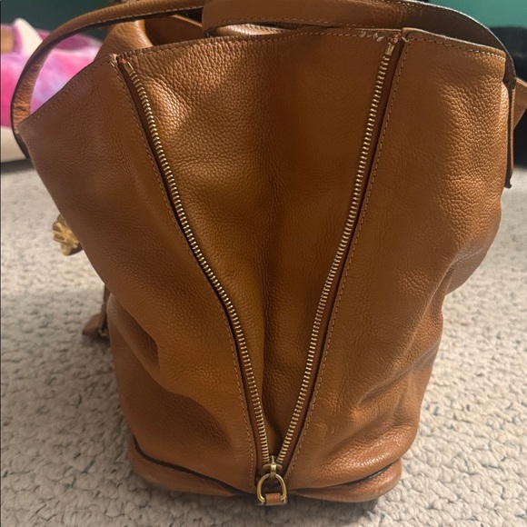 Alexander McQueen Skull Lock Tote Bag - Picture 11 of 15